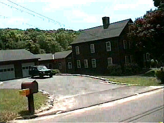 Building photograph for 241 NONNEWAUG RD